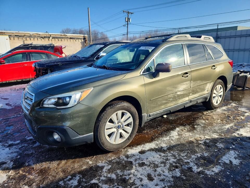 2015 SUBARU Outback