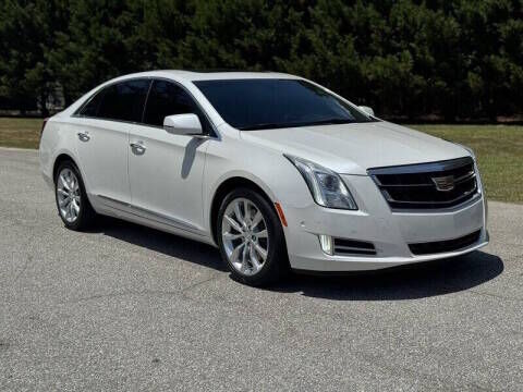2017 CADILLAC XTS