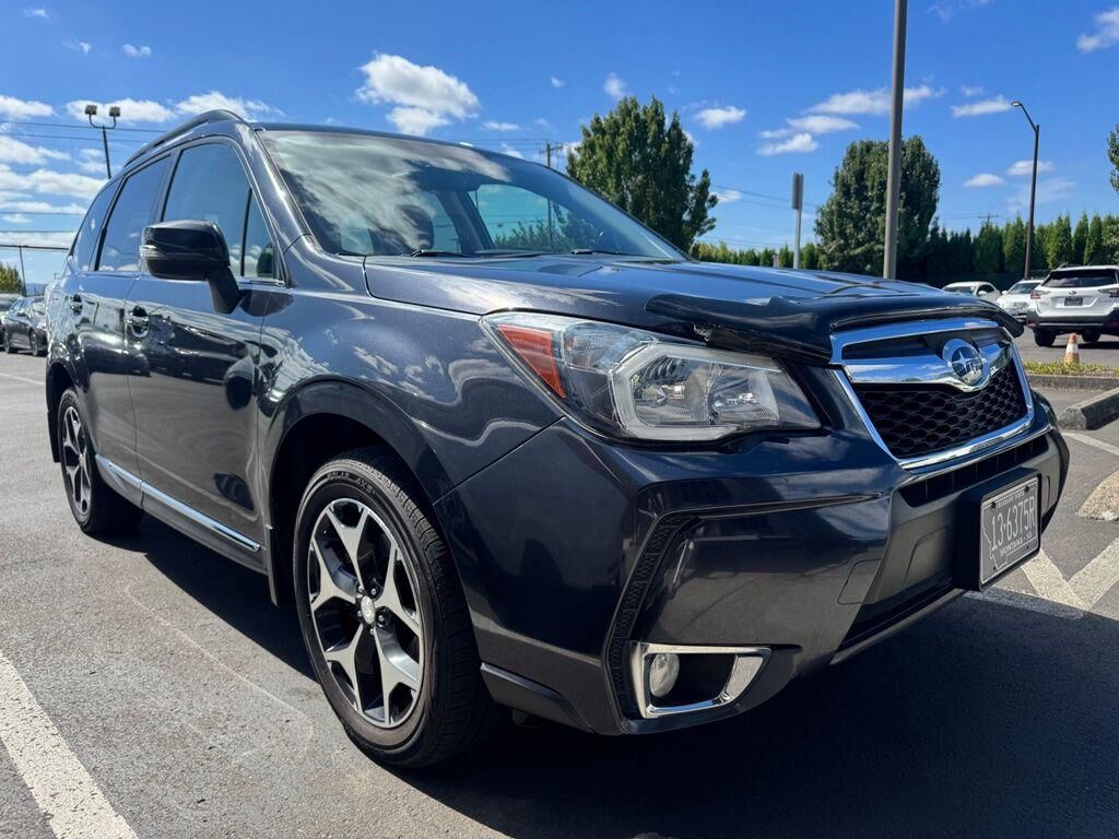 2015 SUBARU Forester