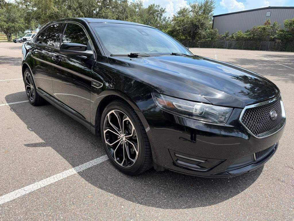2017 FORD Taurus