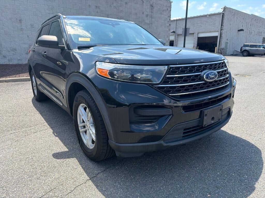2020 FORD Explorer