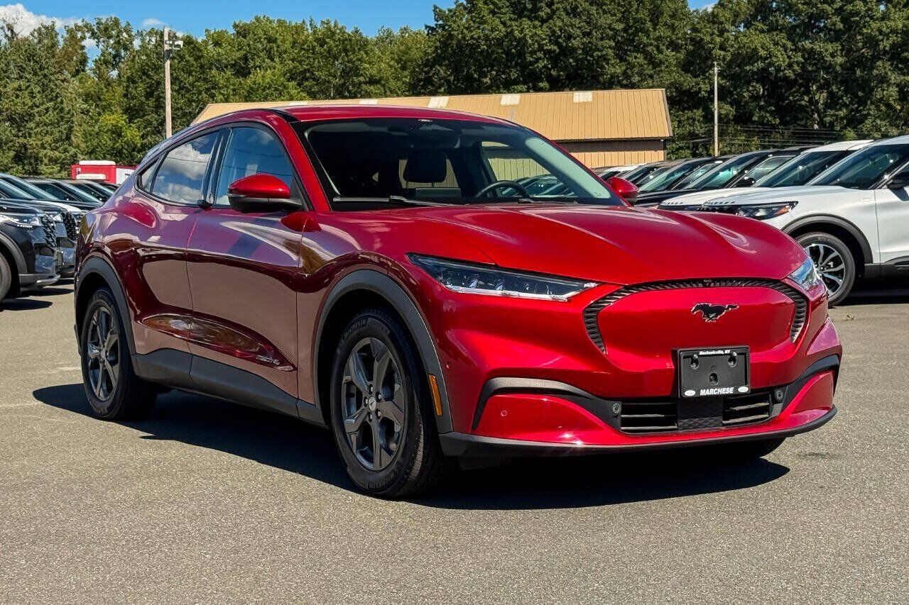 2021 FORD Mach-E