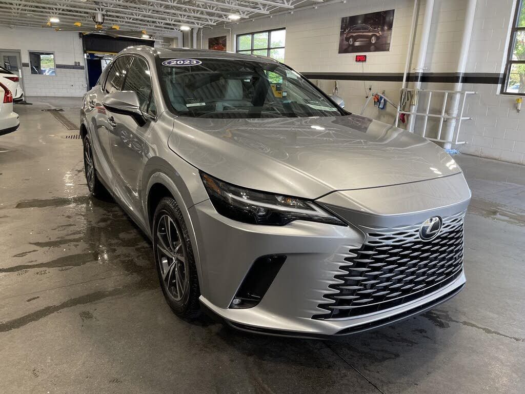 2023 LEXUS RX