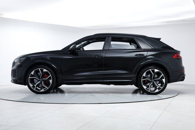 2024 Audi RS Q8