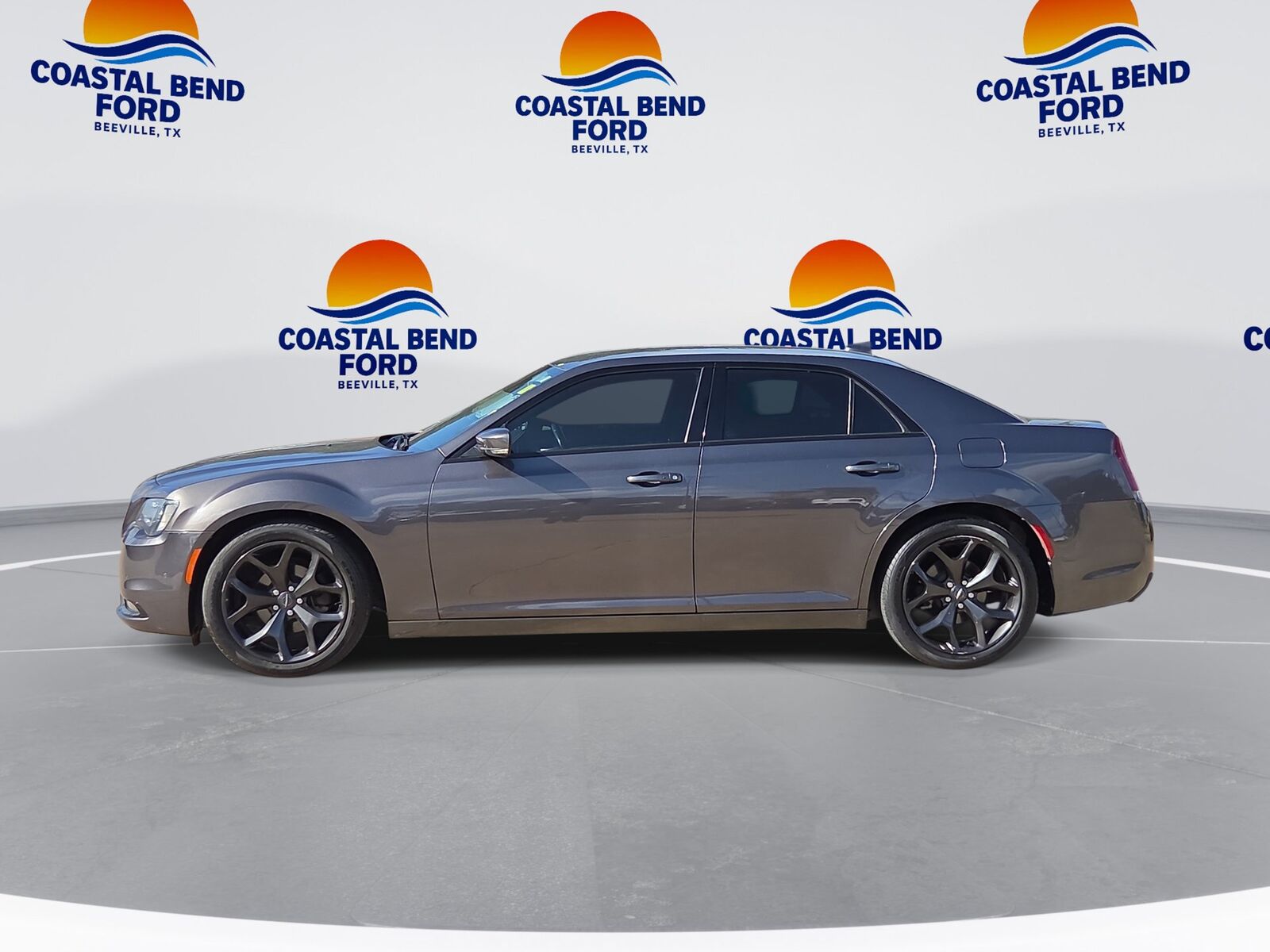2021 CHRYSLER 300
