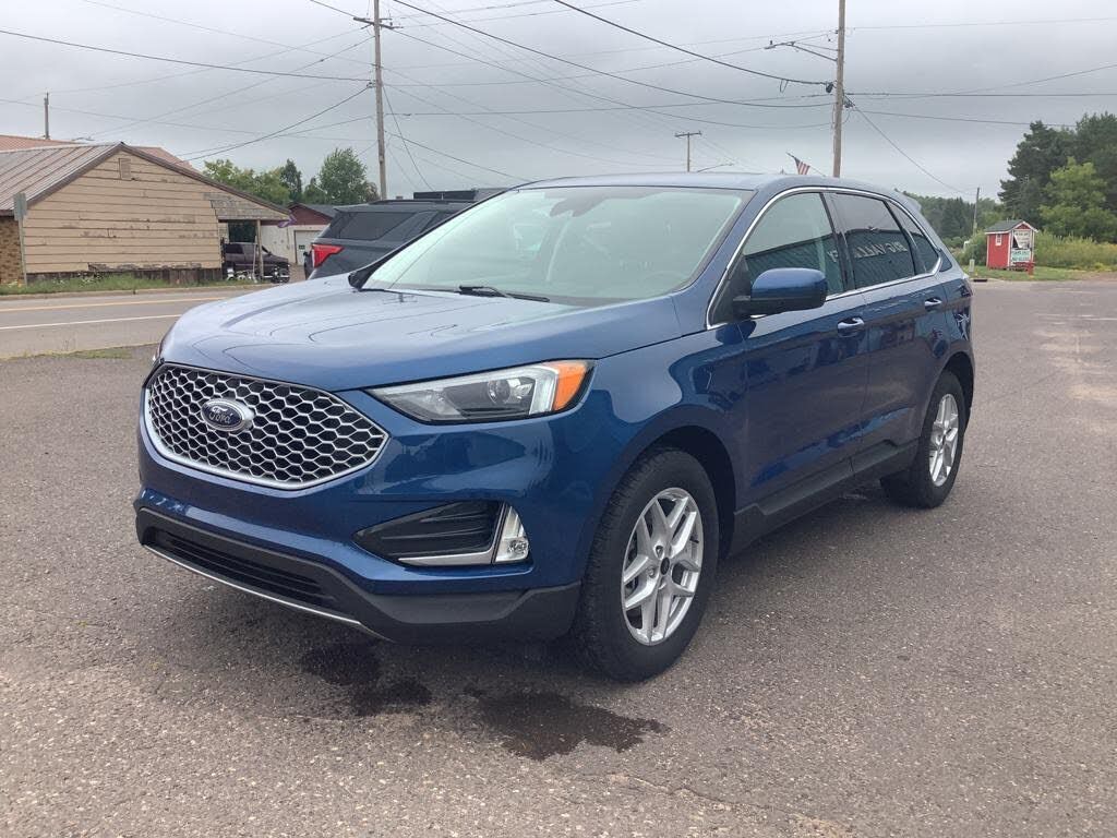 2024 FORD Edge