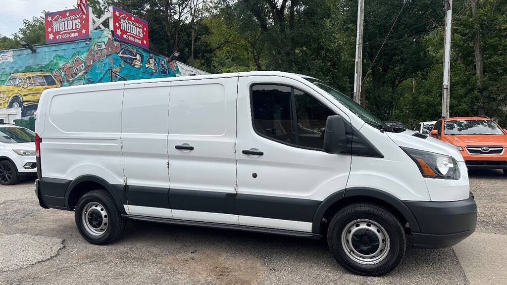 2015 FORD Transit