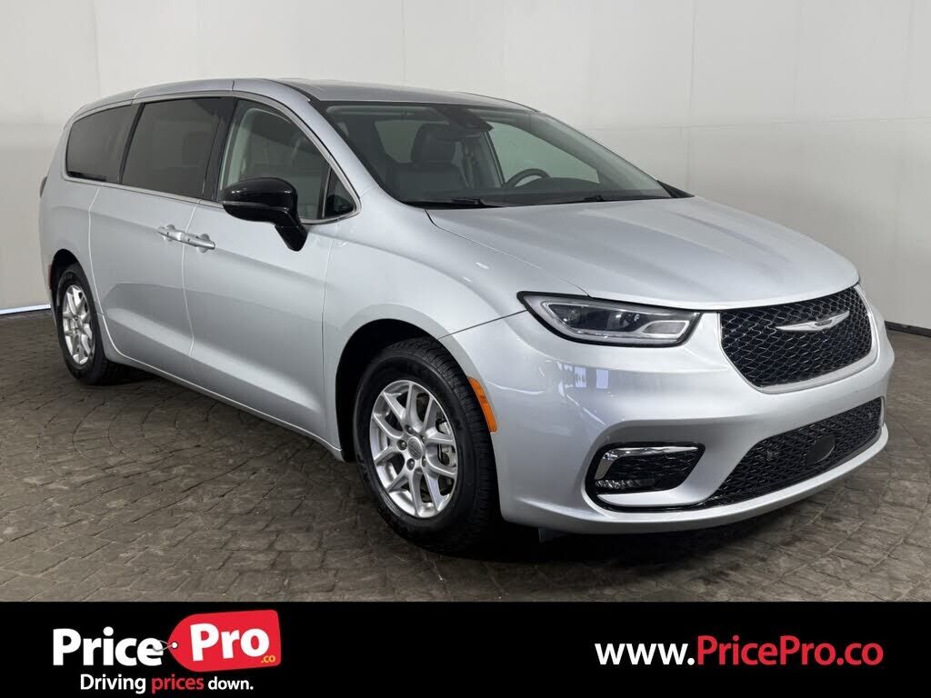 2024 CHRYSLER Pacifica