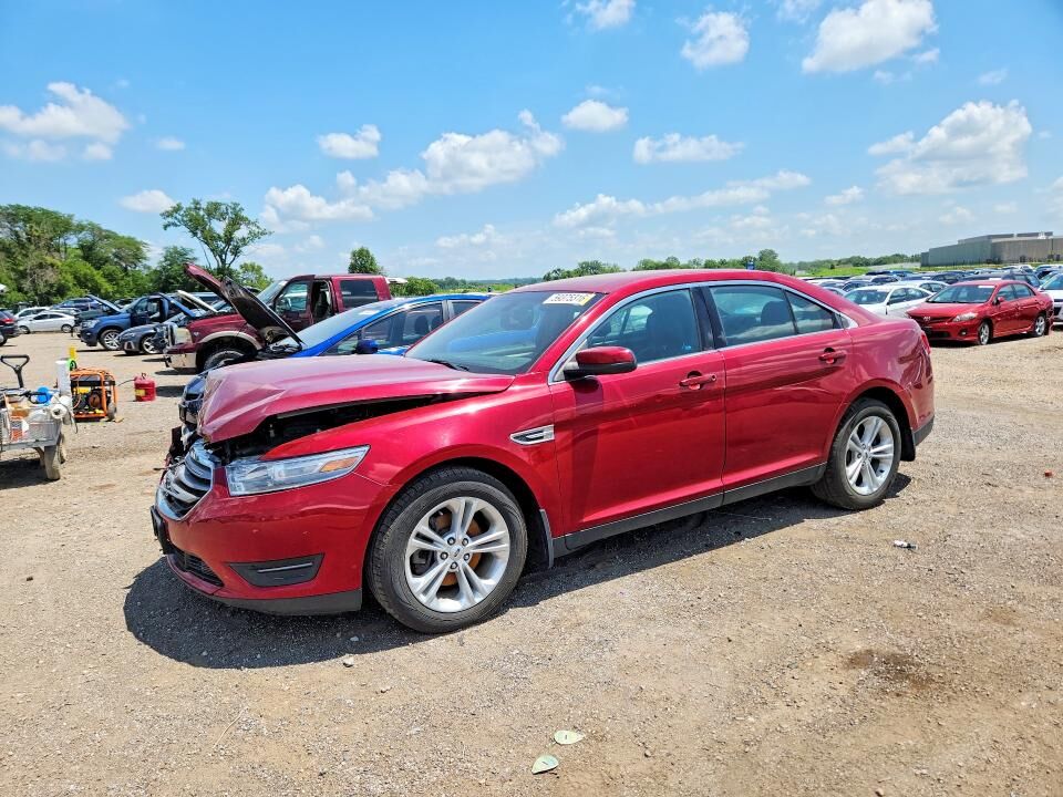 2013 FORD Taurus
