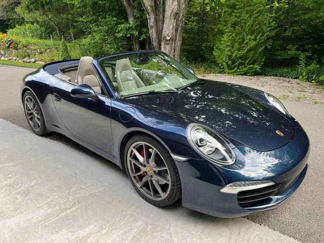 2012 PORSCHE 911