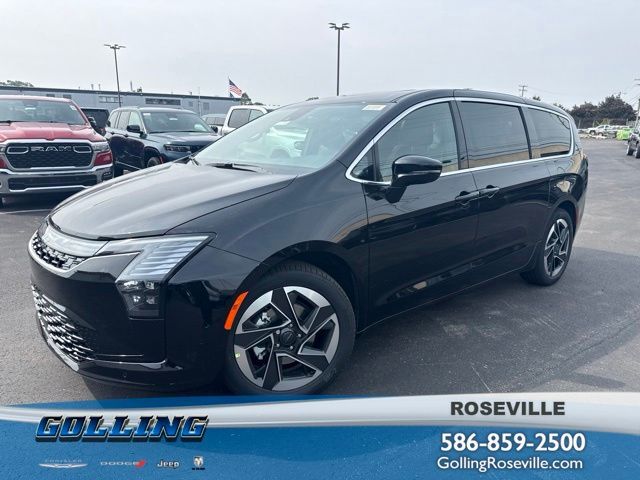 2027 CHRYSLER Pacifica