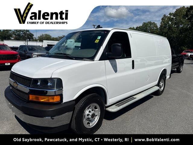 2025 CHEVROLET Express
