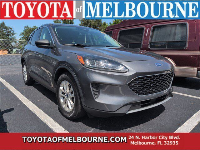 2022 FORD Escape