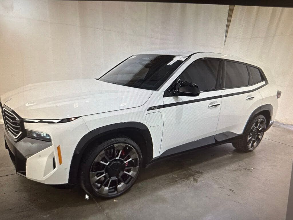2024 BMW XM