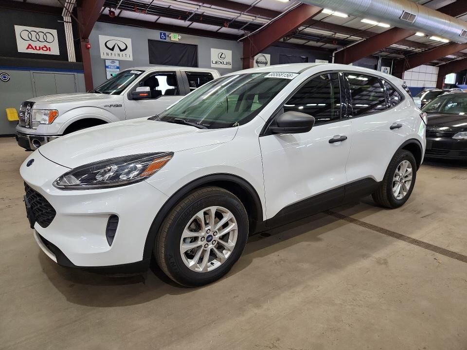 2021 FORD Escape