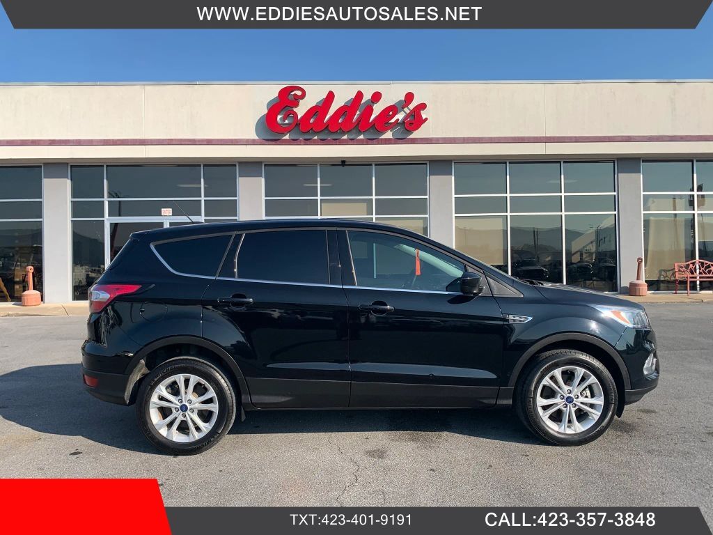 2017 FORD Escape