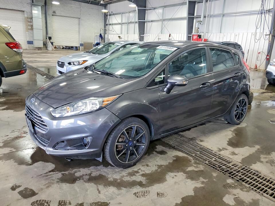 2015 FORD Fiesta
