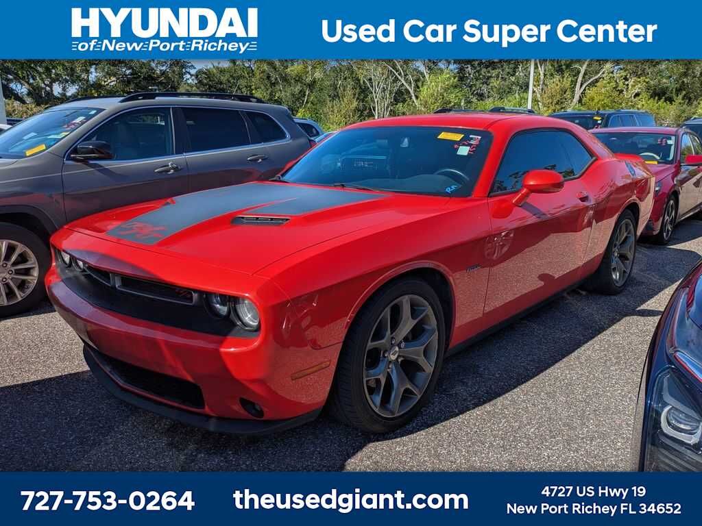 2017 DODGE Challenger