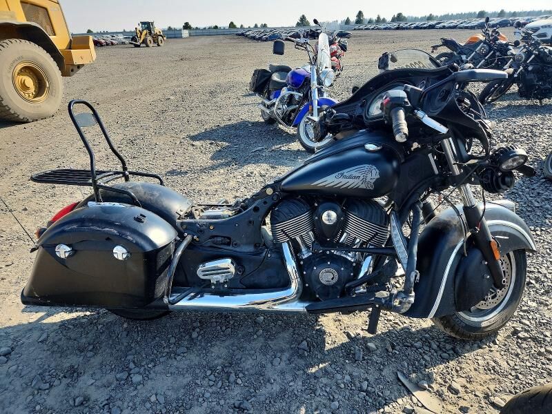 2017 INDIAN MOTORCYCLE Chieftain Dark Horse