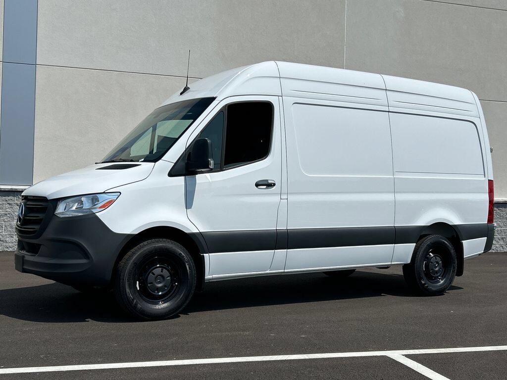 2026 MERCEDES-BENZ Sprinter