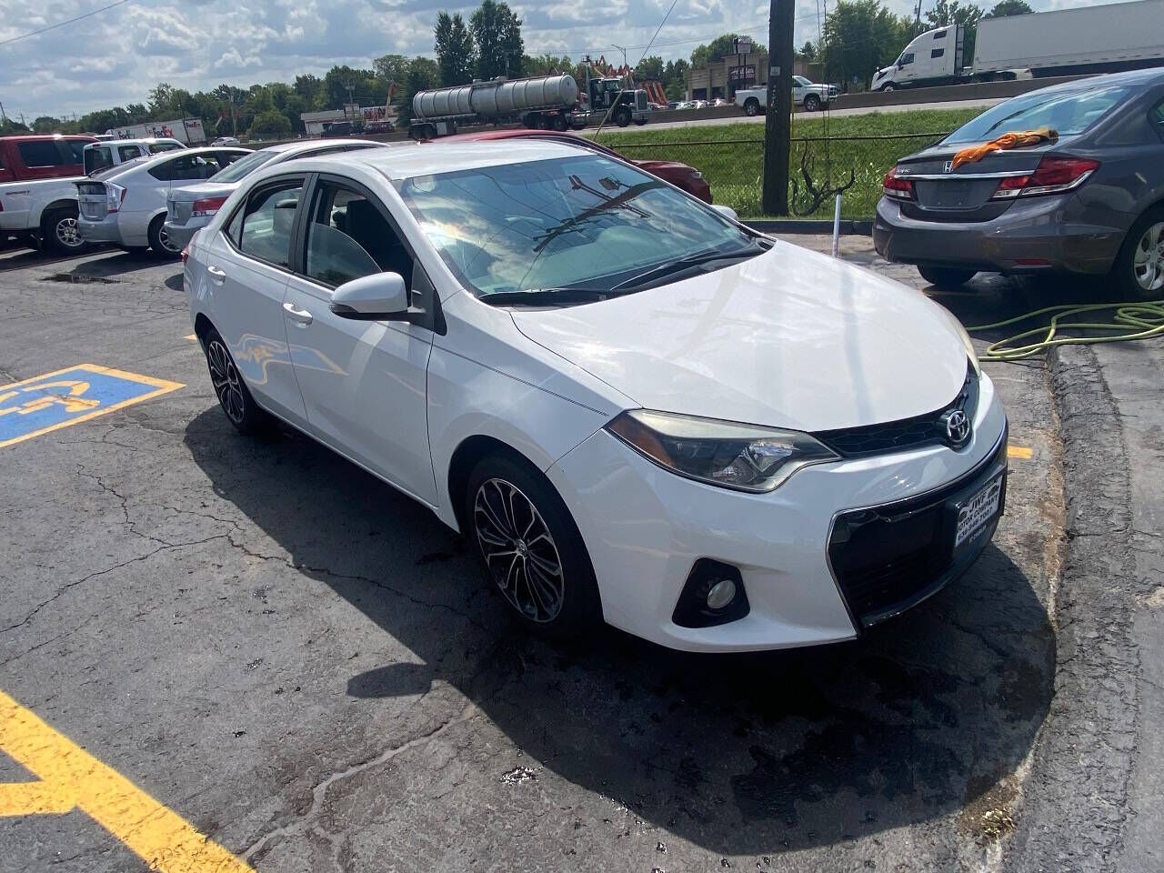 2014 TOYOTA Corolla