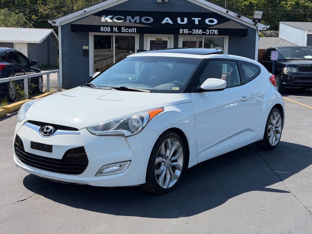 2013 HYUNDAI Veloster
