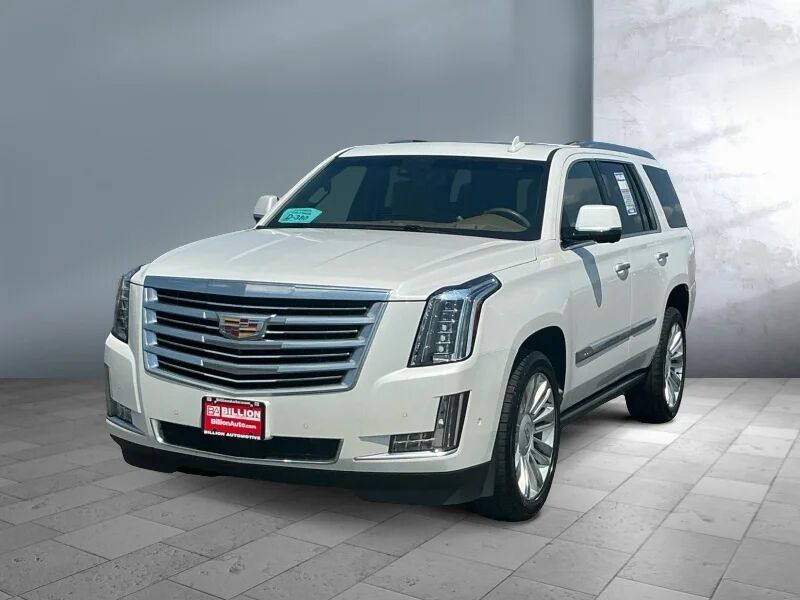 2017 CADILLAC Escalade