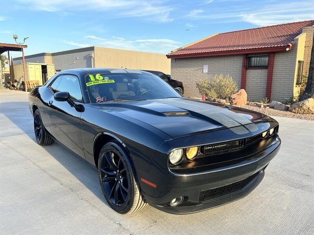2016 DODGE Challenger