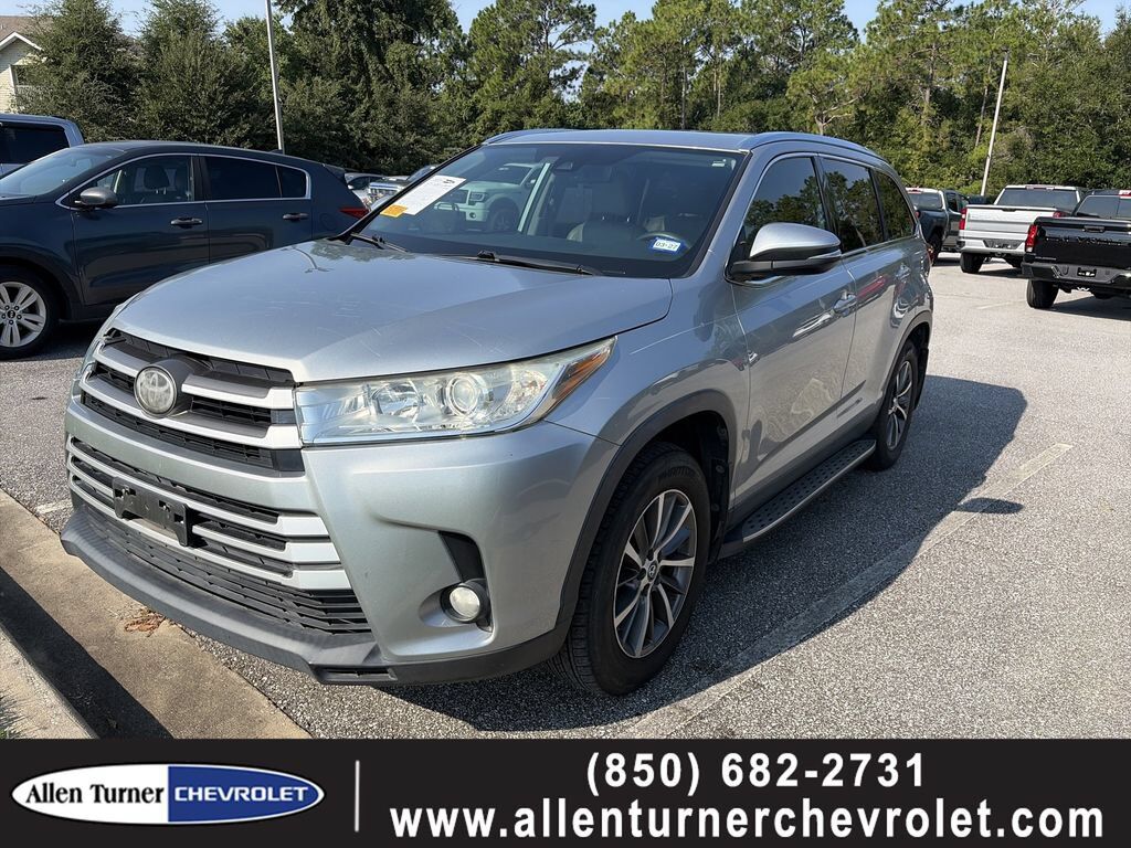2019 TOYOTA Highlander