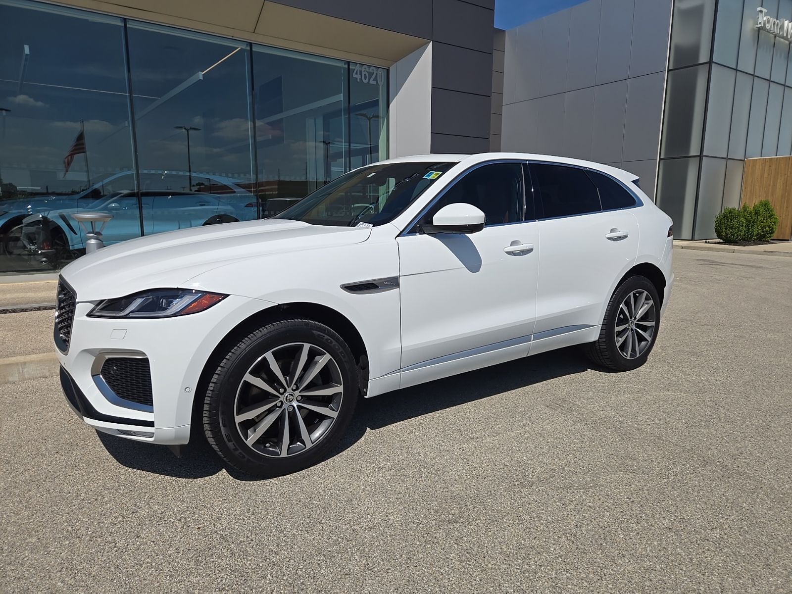 2024 JAGUAR F-Pace