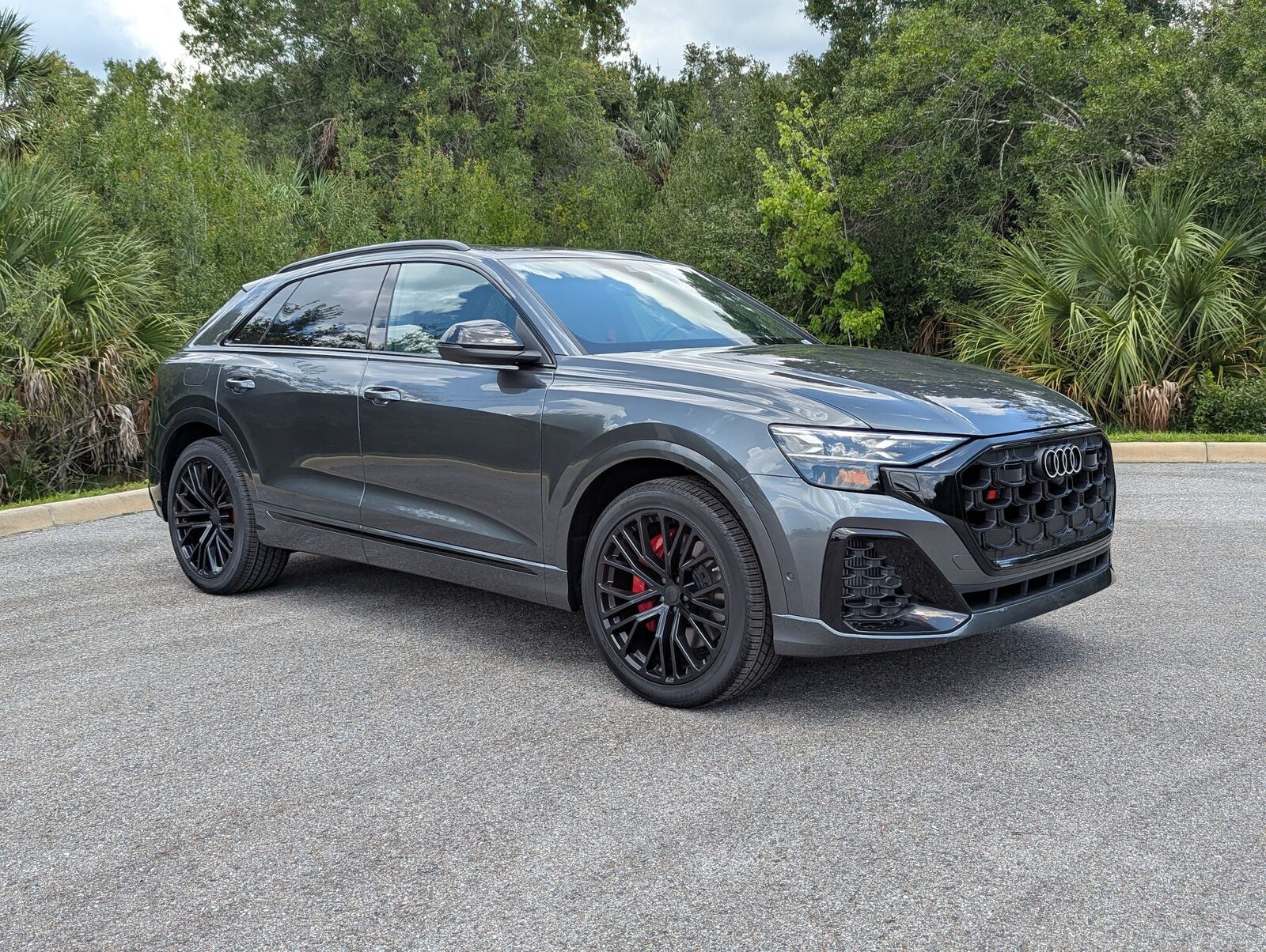 2026 AUDI SQ8