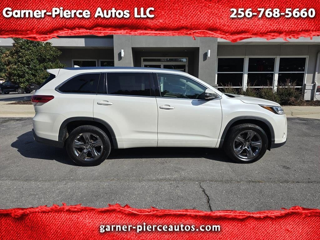 2017 TOYOTA Highlander