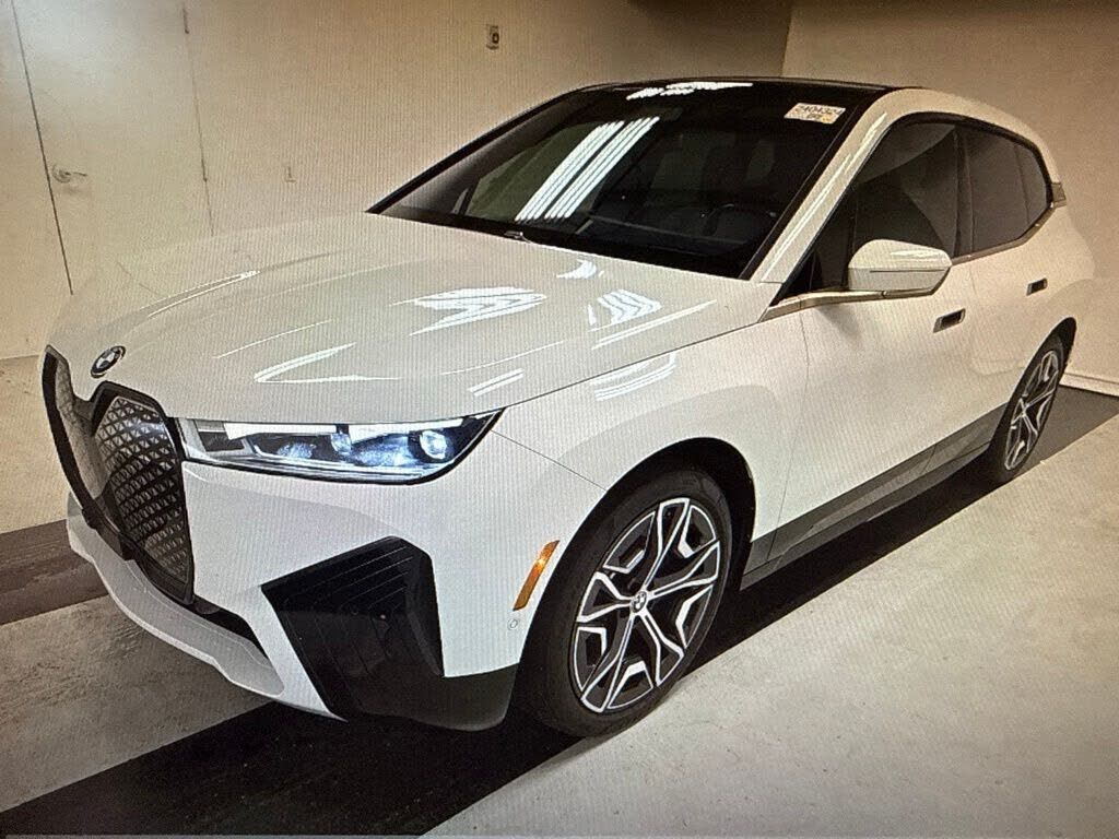 2023 BMW ix