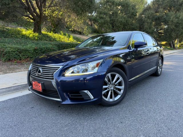 2013 LEXUS LS