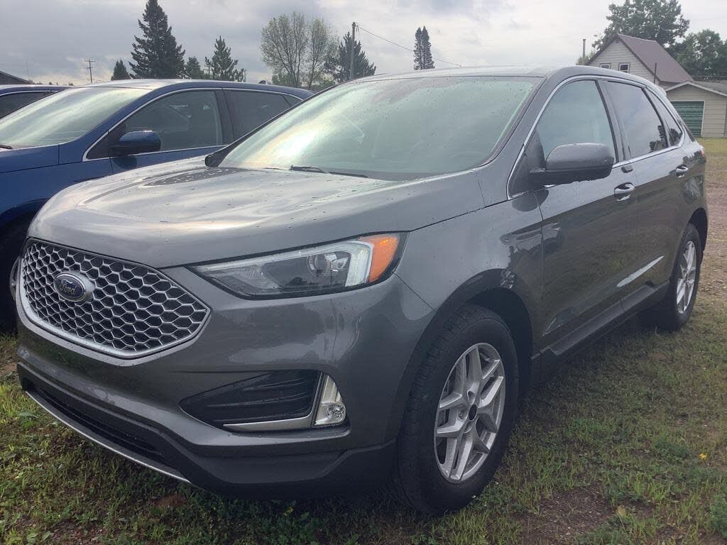 2023 FORD Edge
