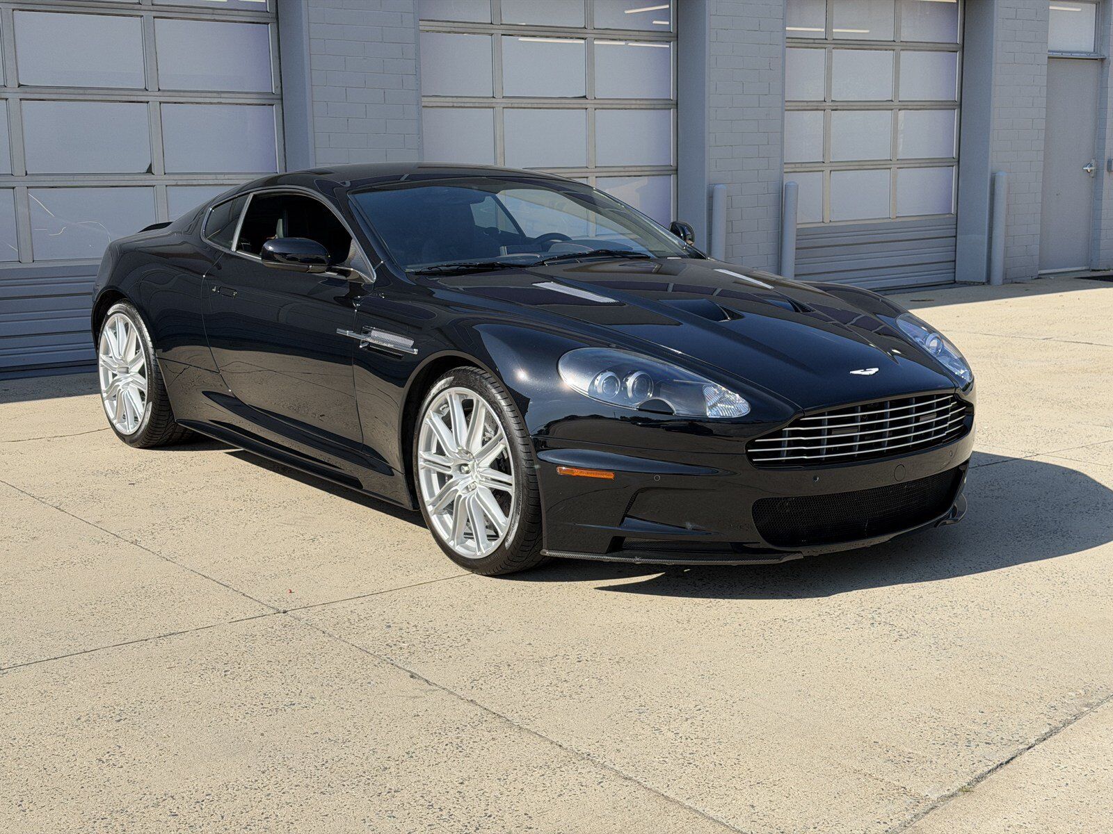 2009 ASTON MARTIN DBS