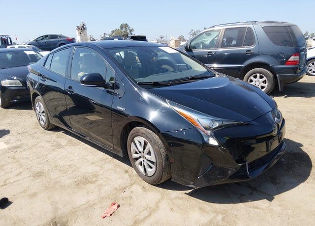 2018 TOYOTA PRIUS