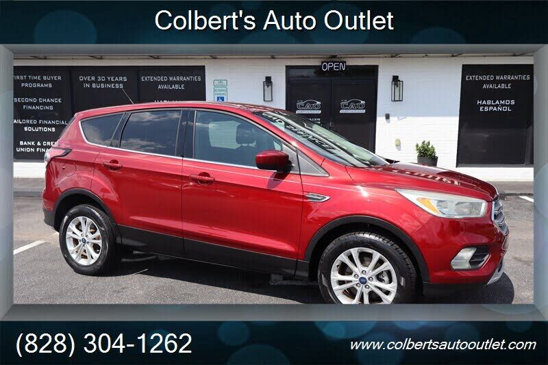 2017 FORD Escape