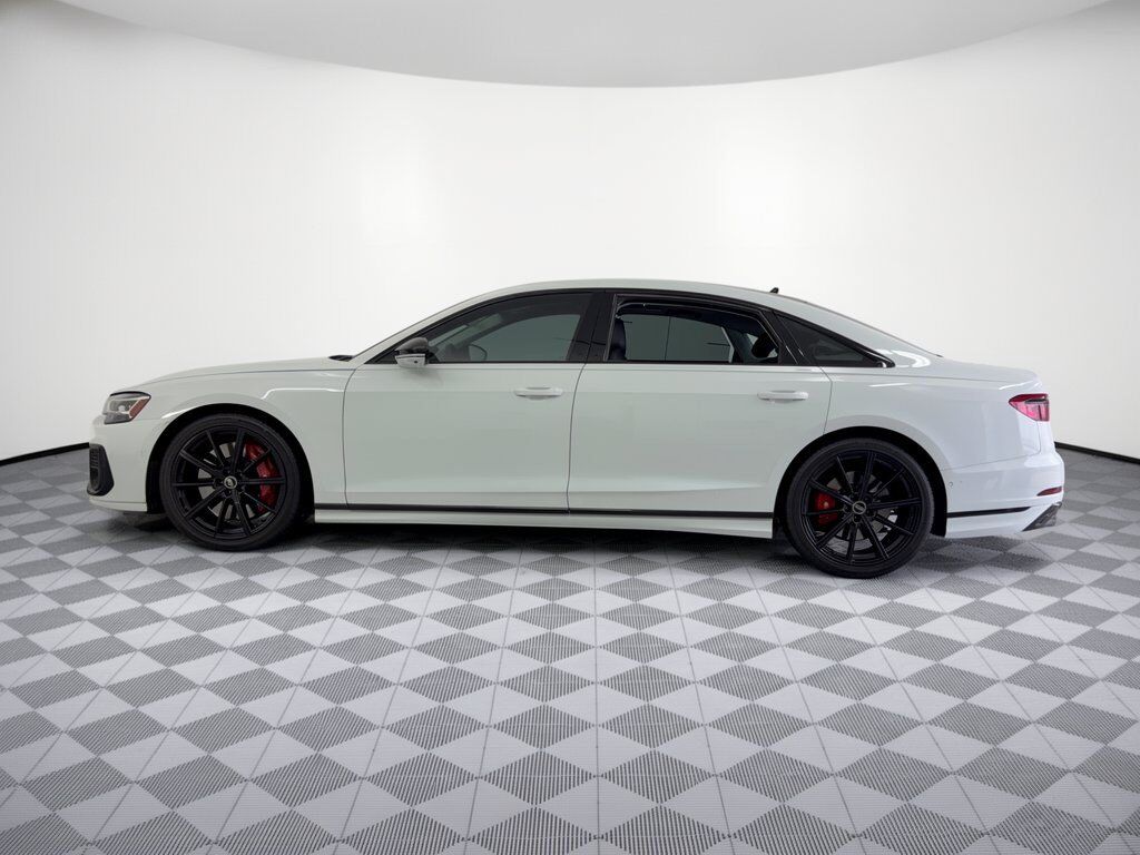 2023 Audi S8