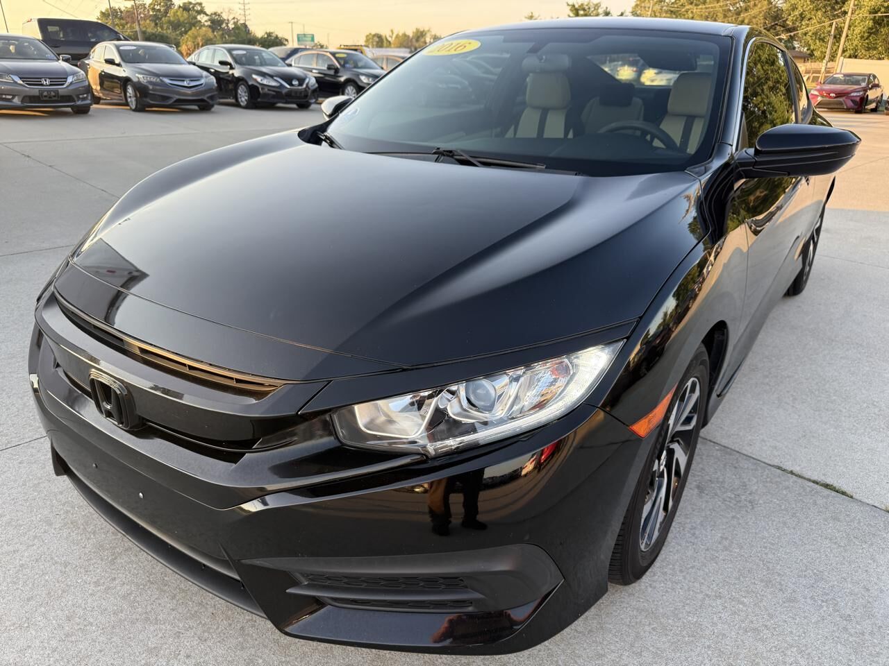 2016 HONDA Civic