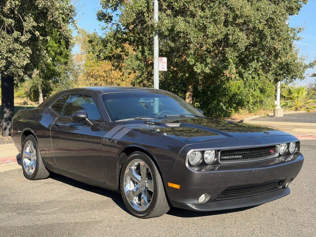 2014 DODGE Challenger