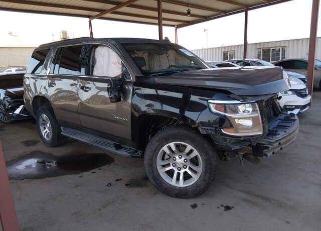 2016 CHEVROLET Tahoe