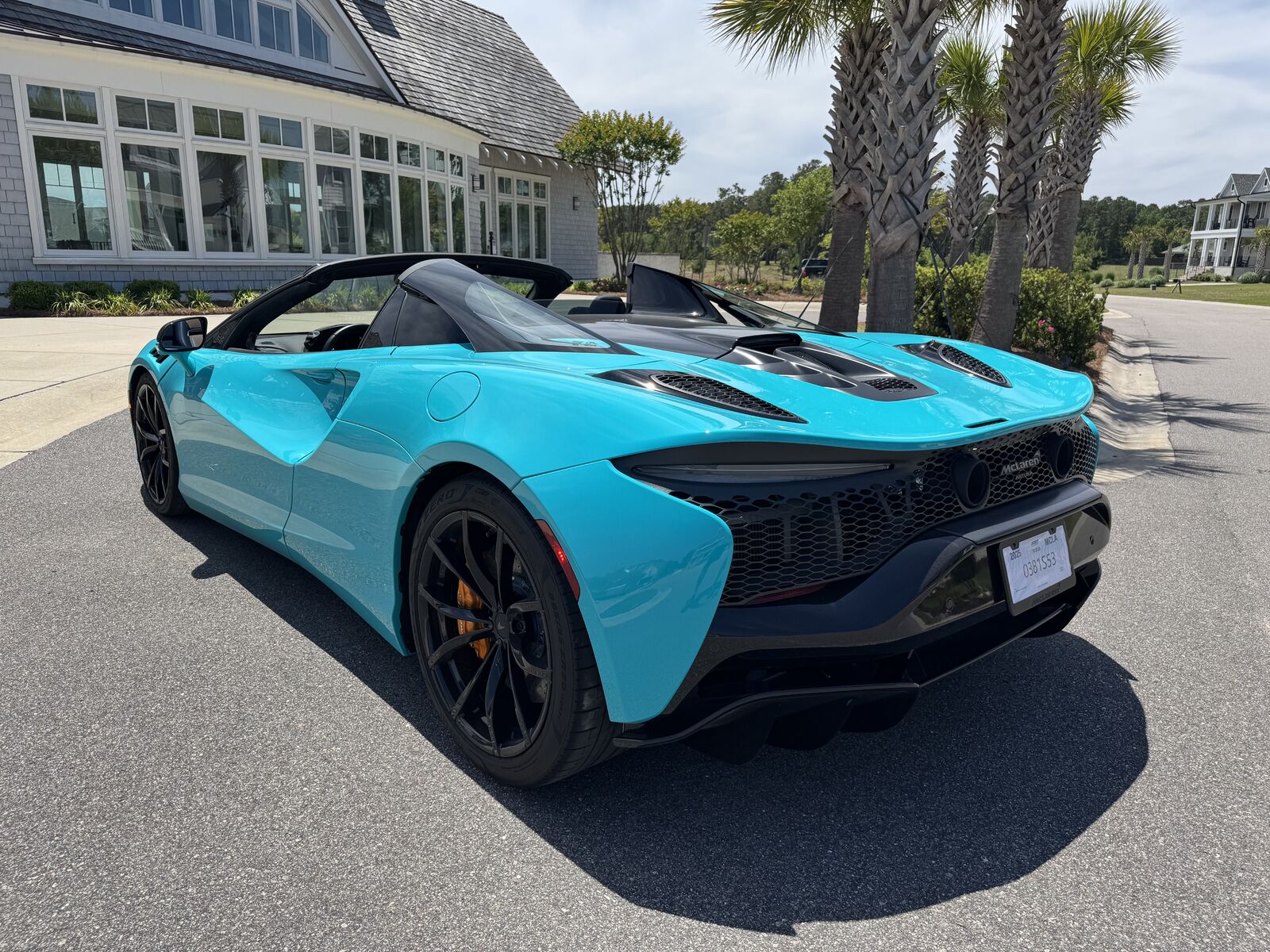 2025 MCLAREN ARTURA