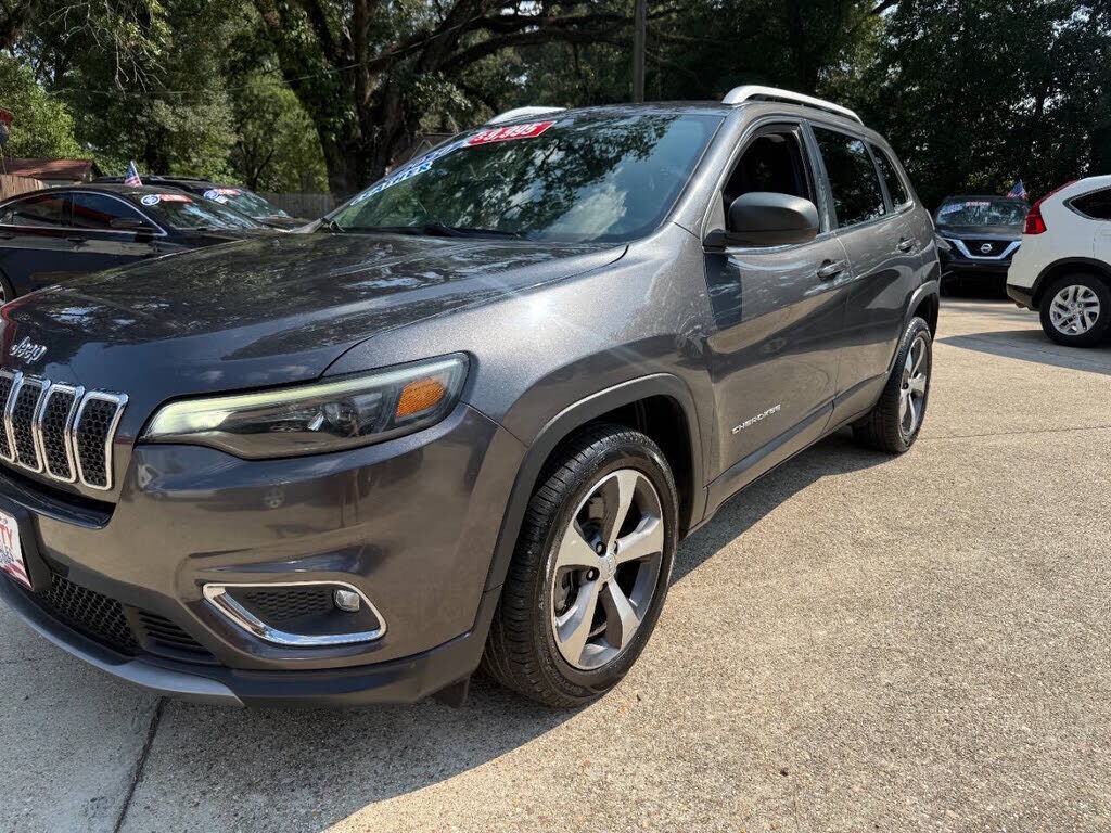 2020 JEEP Cherokee