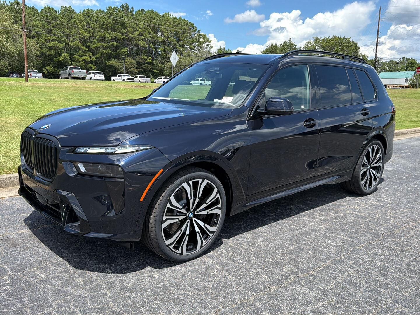 2027 BMW X7