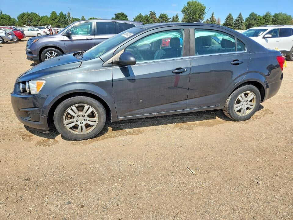 2015 CHEVROLET Sonic