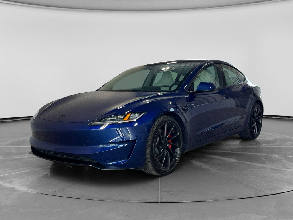 2026 TESLA Model 3