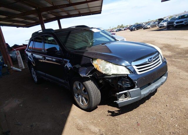 2012 SUBARU Outback