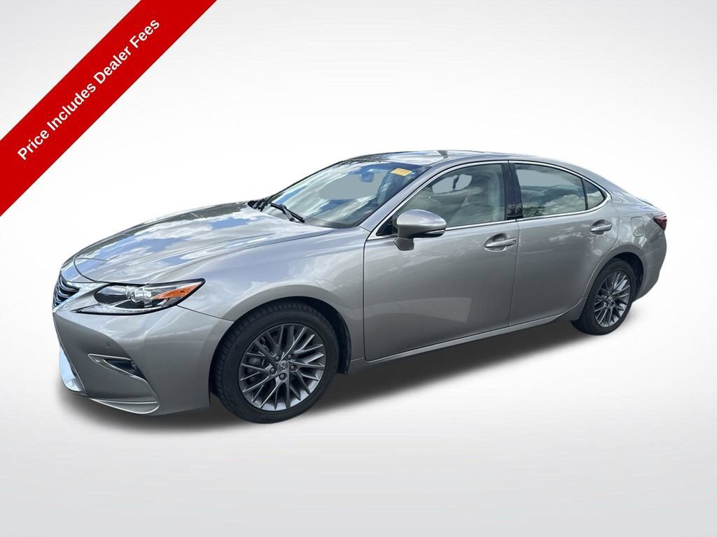 2018 LEXUS ES