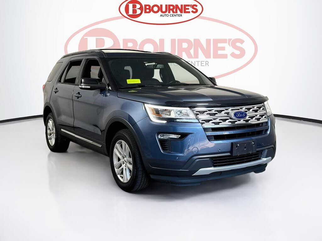 2018 FORD Explorer
